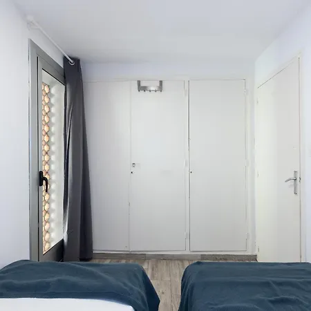 Apartament Uhc Antinea *